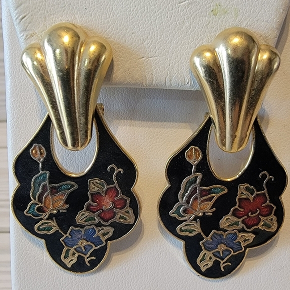 D10 Vintage Cloisonne Butterfly Pierced Earrings - Picture 1 of 2